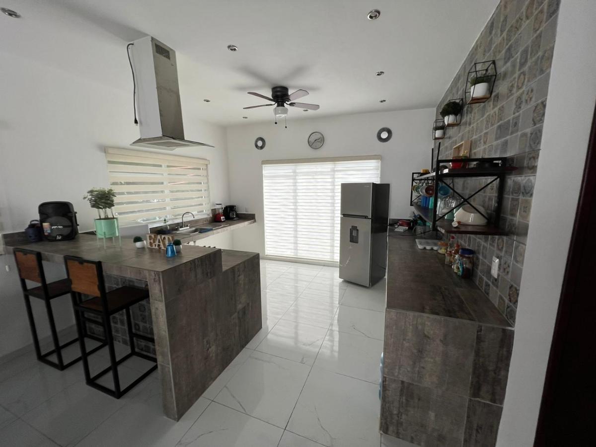 Casa Paloma 2 En Segunda Planta Cerca De Aeropuerto Y Centro Comercial Chetumal Ngoại thất bức ảnh