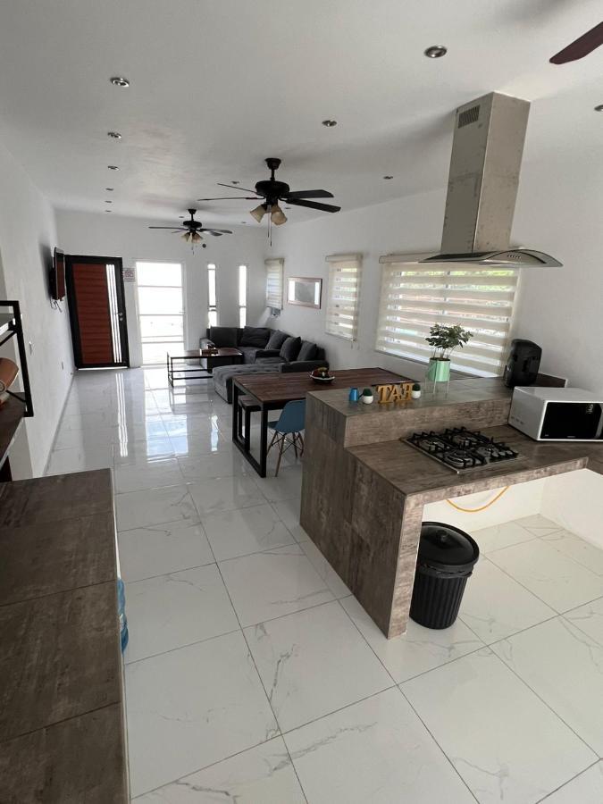 Casa Paloma 2 En Segunda Planta Cerca De Aeropuerto Y Centro Comercial Chetumal Ngoại thất bức ảnh