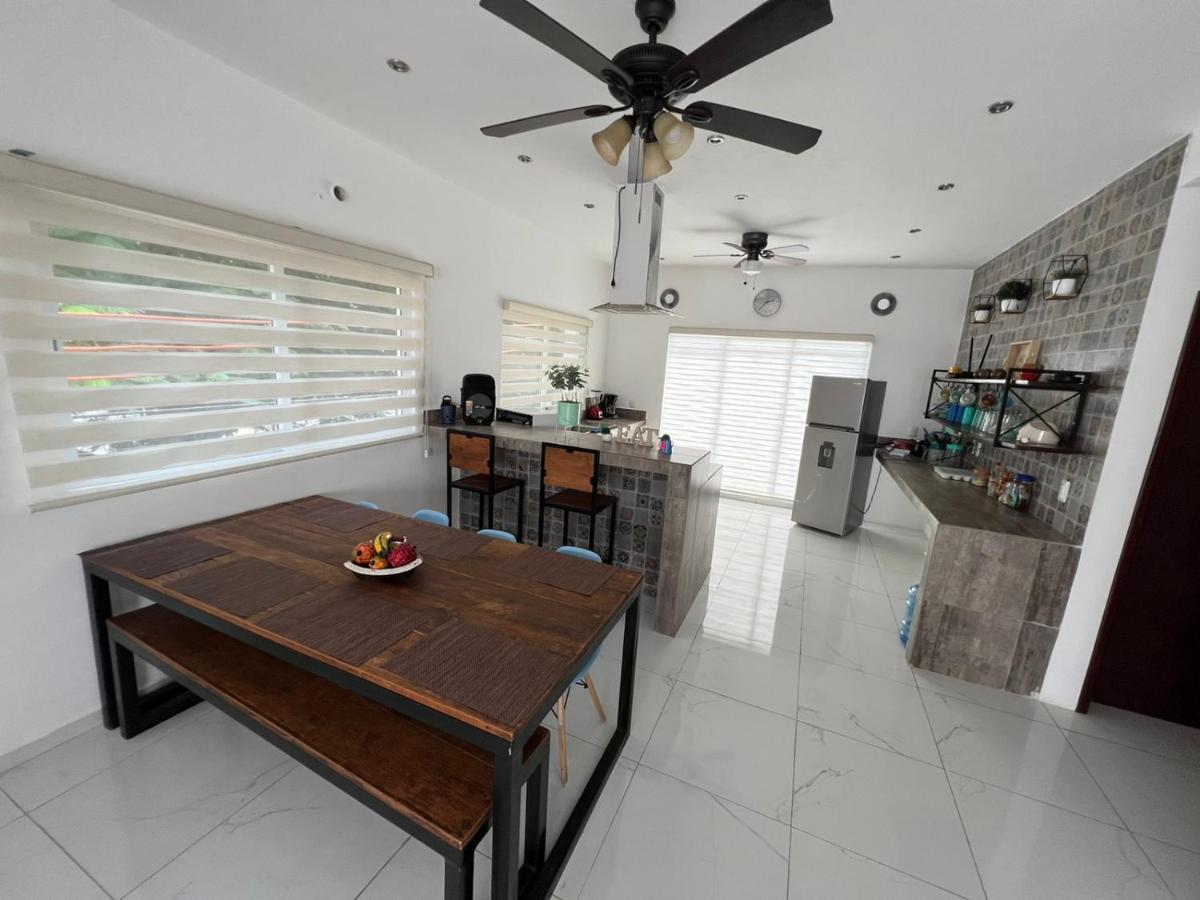Casa Paloma 2 En Segunda Planta Cerca De Aeropuerto Y Centro Comercial Chetumal Ngoại thất bức ảnh