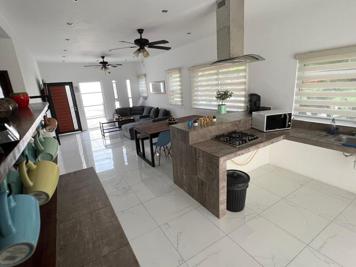 Casa Paloma 2 En Segunda Planta Cerca De Aeropuerto Y Centro Comercial Chetumal Ngoại thất bức ảnh