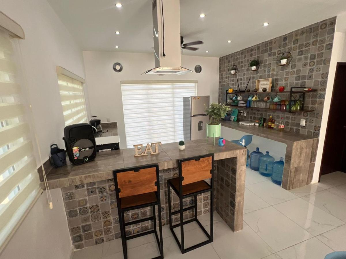 Casa Paloma 2 En Segunda Planta Cerca De Aeropuerto Y Centro Comercial Chetumal Ngoại thất bức ảnh