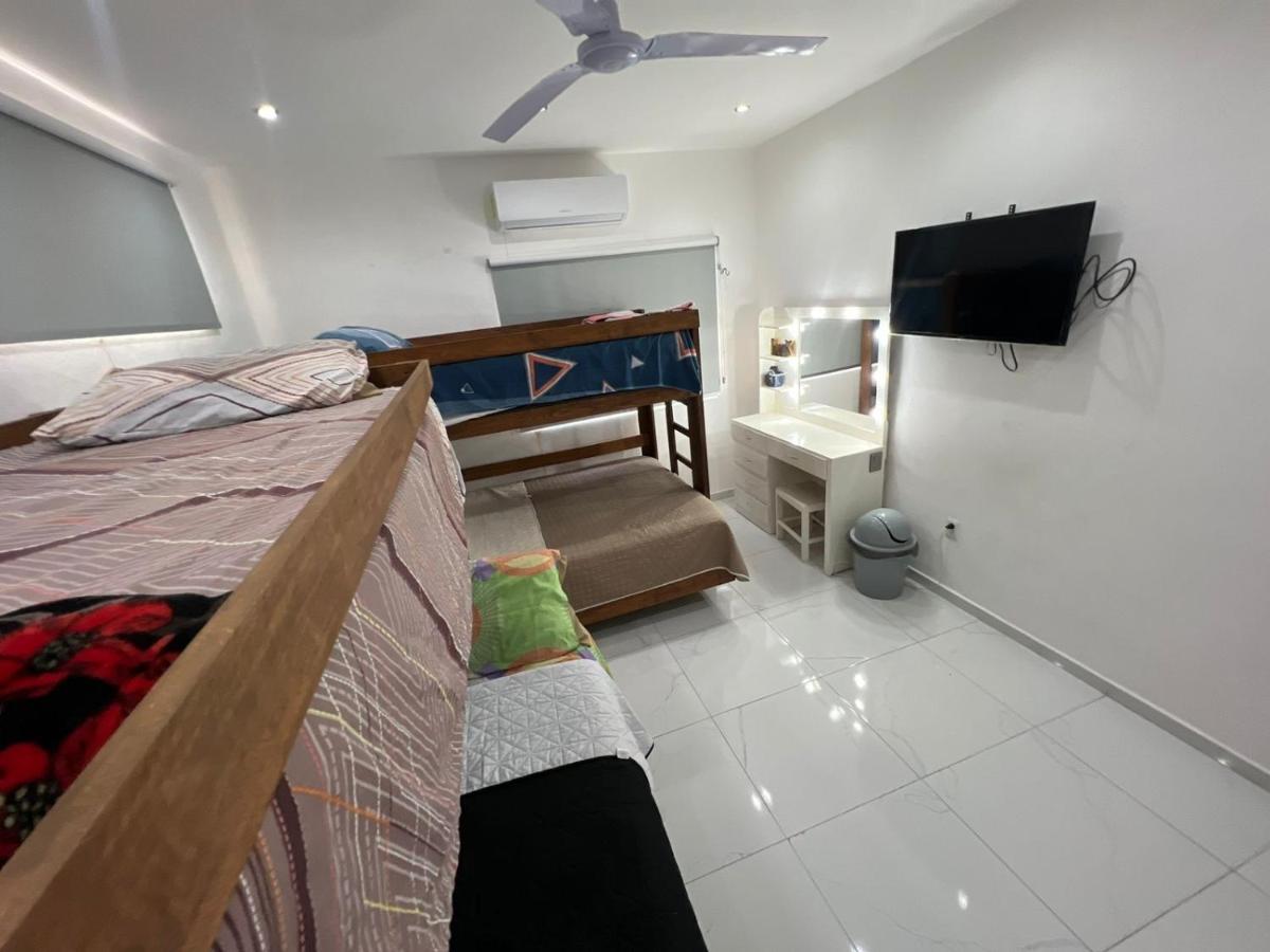 Casa Paloma 2 En Segunda Planta Cerca De Aeropuerto Y Centro Comercial Chetumal Ngoại thất bức ảnh