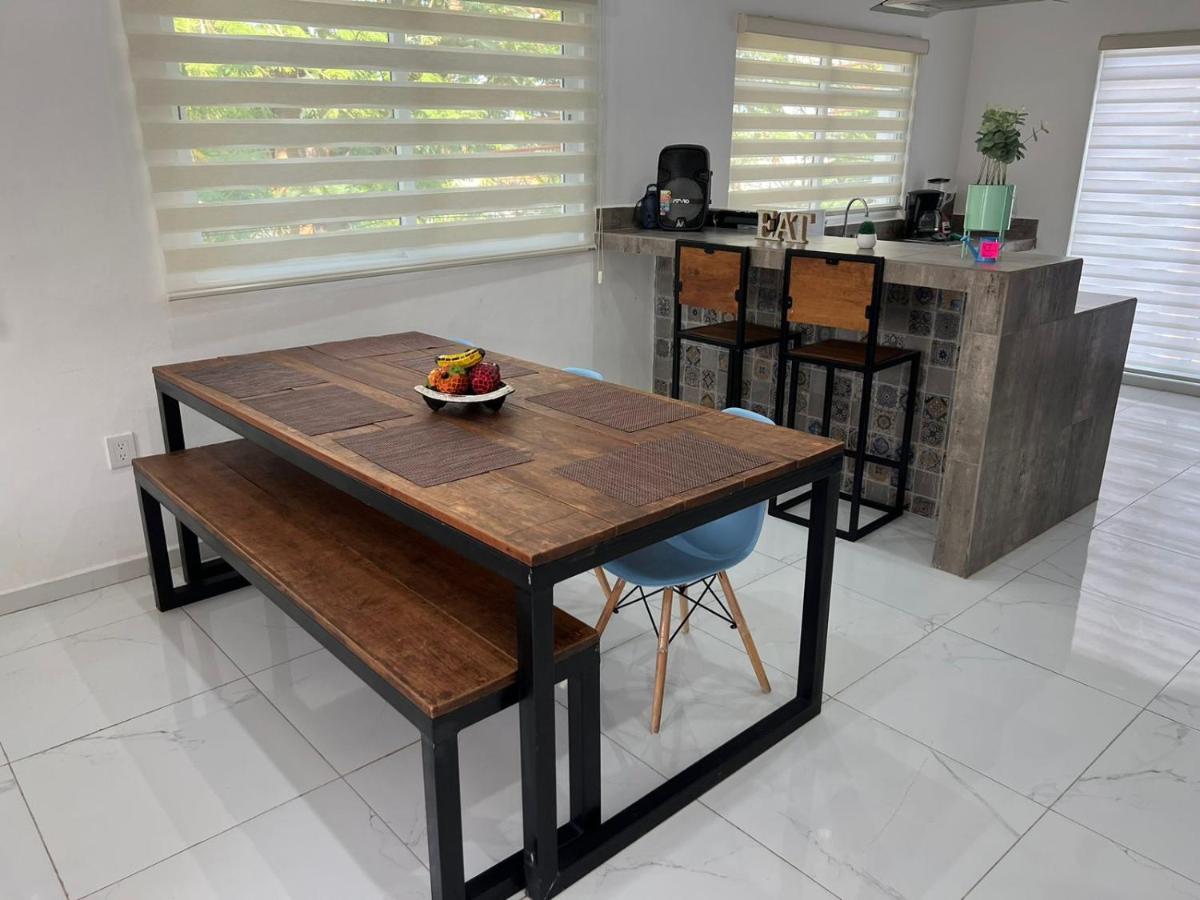 Casa Paloma 2 En Segunda Planta Cerca De Aeropuerto Y Centro Comercial Chetumal Ngoại thất bức ảnh