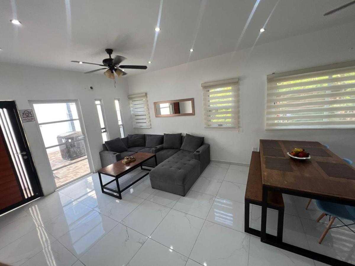 Casa Paloma 2 En Segunda Planta Cerca De Aeropuerto Y Centro Comercial Chetumal Ngoại thất bức ảnh